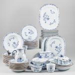 1062 7151 DINNER SET